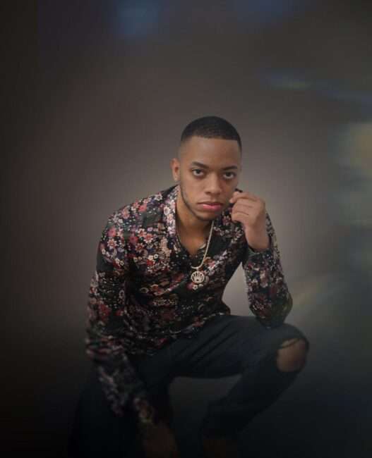 Neri Mambo, nos contagia con su nuevo corte musical “Esa Jevita”