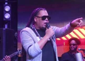 Kiko “El Presidente” (Roberto en vivo) (live)