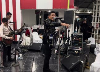 Popurri en vivo en Mao El Varon de la Bachata